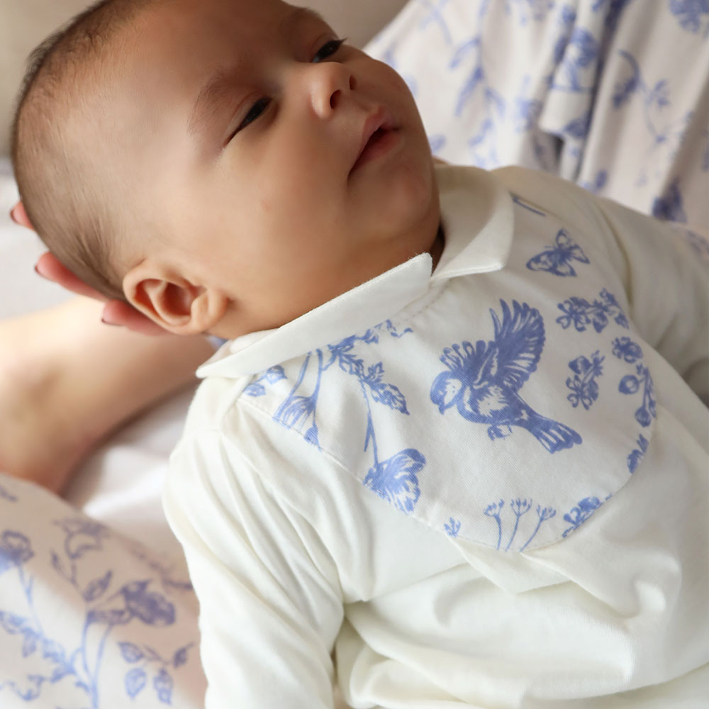 Load image into Gallery viewer, LILY VELVET BABY SLEEPSUIT
